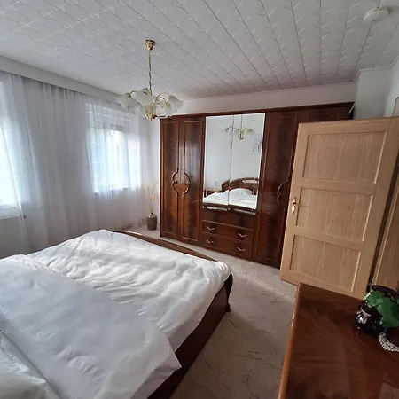 Aga * Ostritz